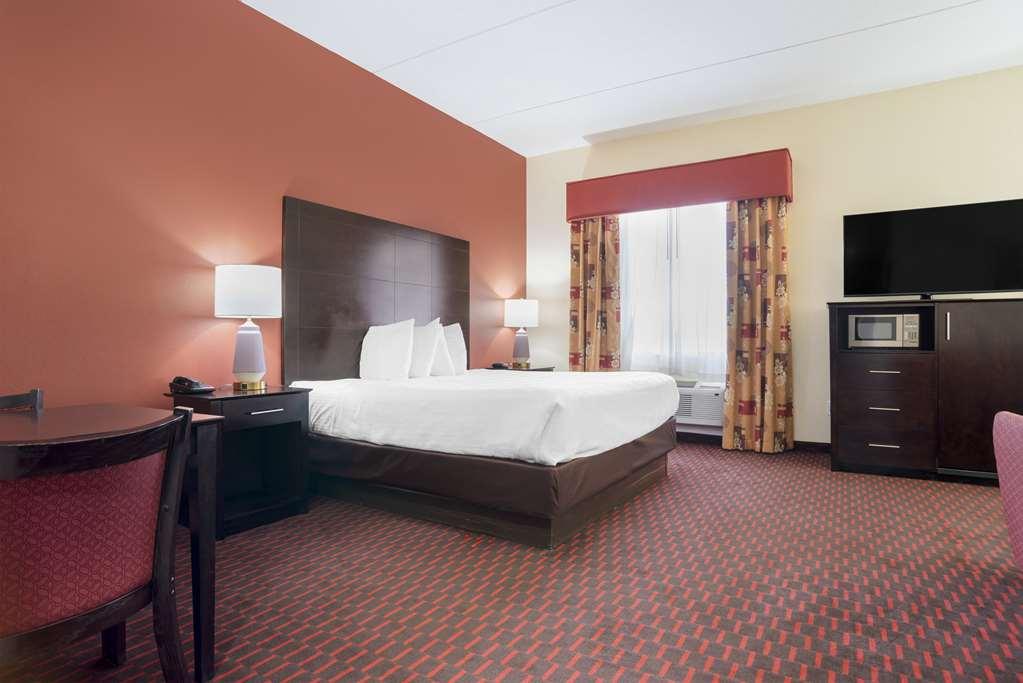 Best Western Plus Flowood Inn & Suites Room photo