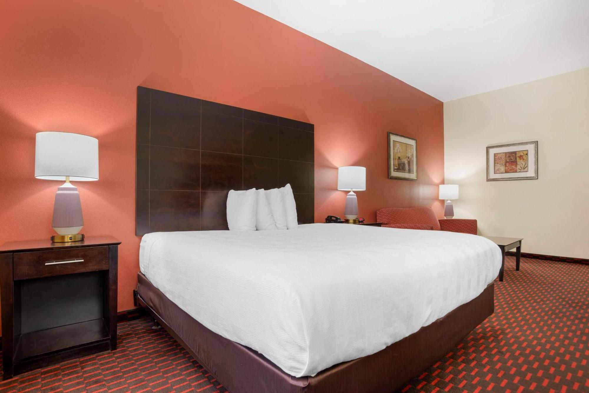 Best Western Plus Flowood Inn & Suites Exterior photo